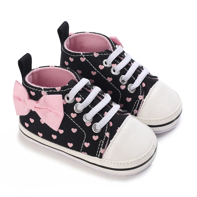 Sapatos para Bebês Valentina - Confortáveis e Estilosos para o Primeiro Passo | Lar e Bebê