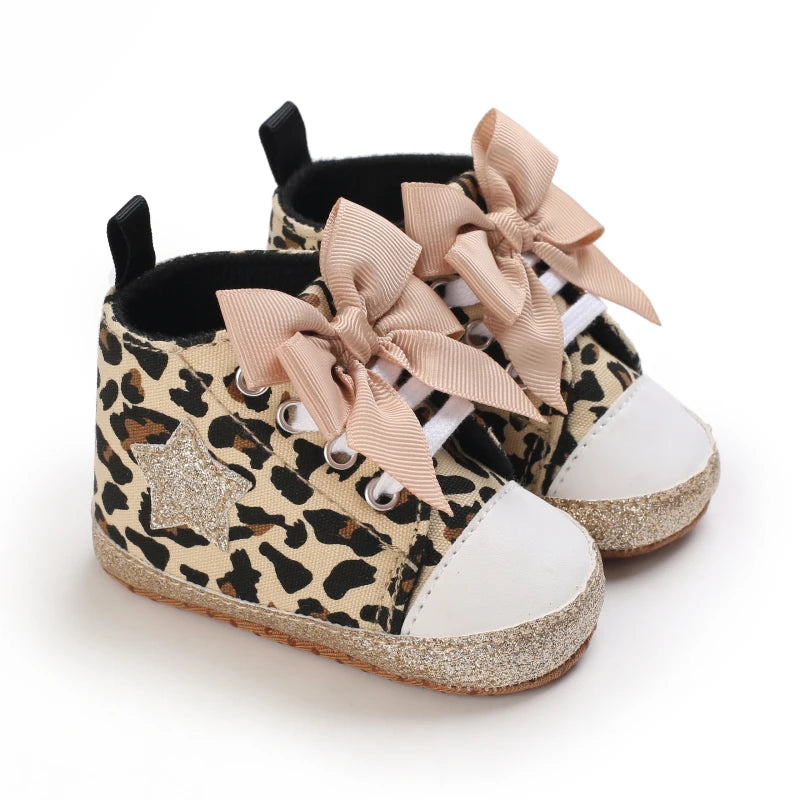 Sapatos para Bebês Valentina - Confortáveis e Estilosos para o Primeiro Passo | Lar e Bebê