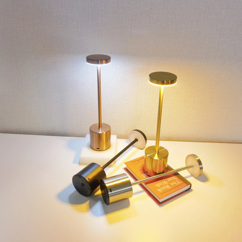 A Lâmpada LED 3 Cores Transforma Seu Ambiente – Elegância e Funcionalidade em um Só Produto!