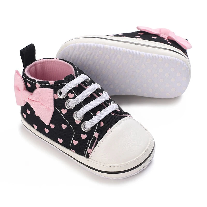 Sapatos para Bebês Valentina - Confortáveis e Estilosos para o Primeiro Passo | Lar e Bebê